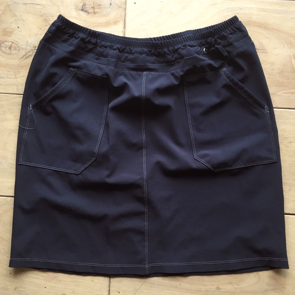 Aventura Drawstring Mini Skirt Sz 4